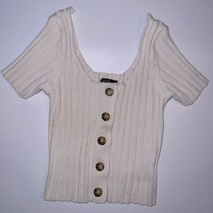 Beige crop sweater